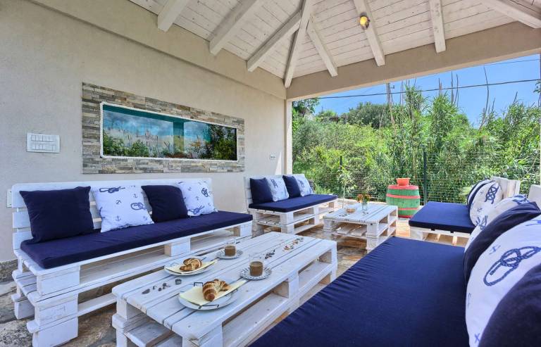 Villa Del Mare - with nine bedrooms, pool, jacuzzi, sauna, playground by MyWaycation — photo 2