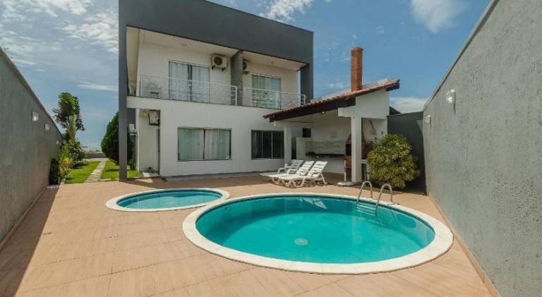 Holiday apartment with pool | Pets are welcome in Porto Seguro