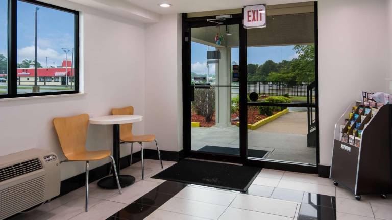 Motel 6 Richmond, VA - Midlothian Turnpike — photo 2