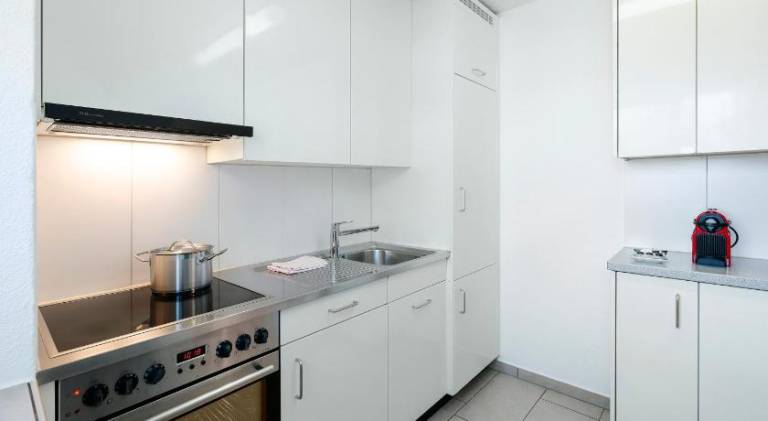 Serviced apartment with 2 rooms for 4 persons — photo 5