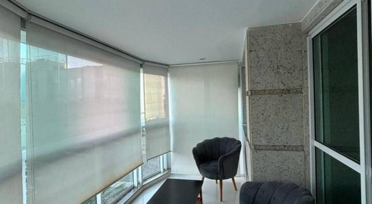 Apartment with hot tub & pool — photo 5