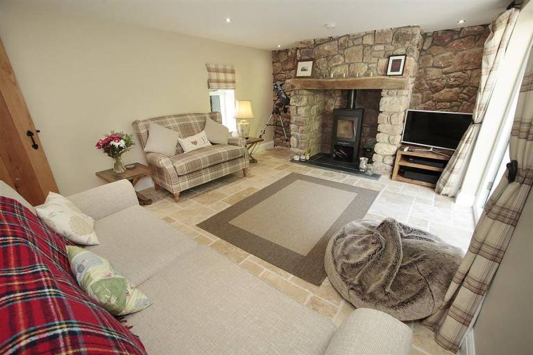 Cottage with 4 rooms for 8 persons — photo 2