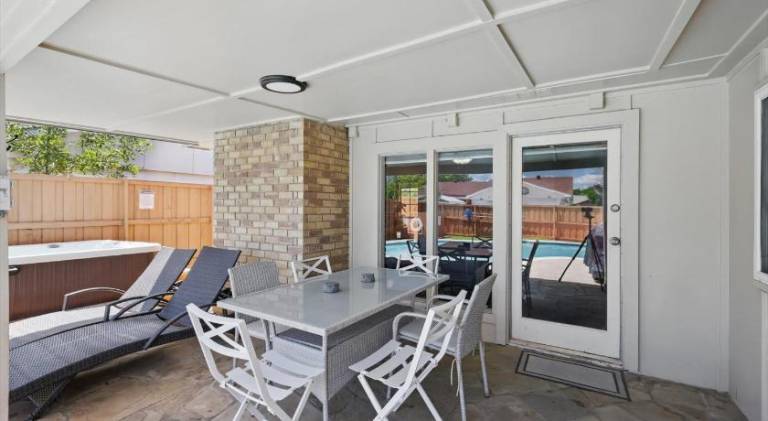 Vacation home with pool | Dogs allowed — photo 5