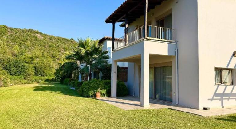 Villa with BBQ & terrace — photo 3