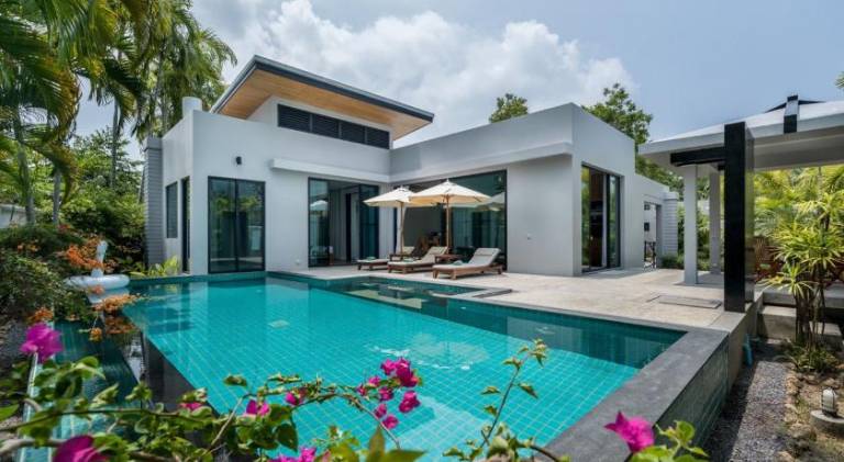 Ban Bua Lux x MonthStayz Thailand in Karon