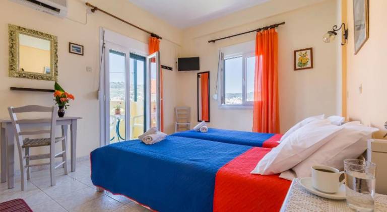 Serviced apartment with terrace & yard | Pets are welcome — photo 2