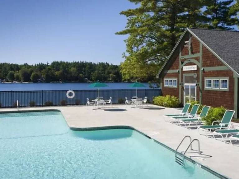 Cottage Nashua
