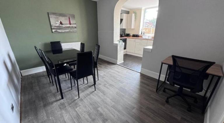 Apartment with 1 room for 6 persons — photo 3
