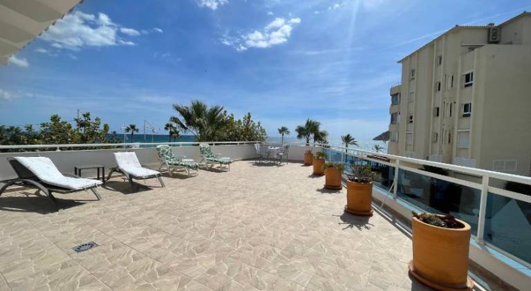 Fully equipped charming apartment with private pool & terrace | Close to the beach | Pet-friendly in L'Alfas del Pi