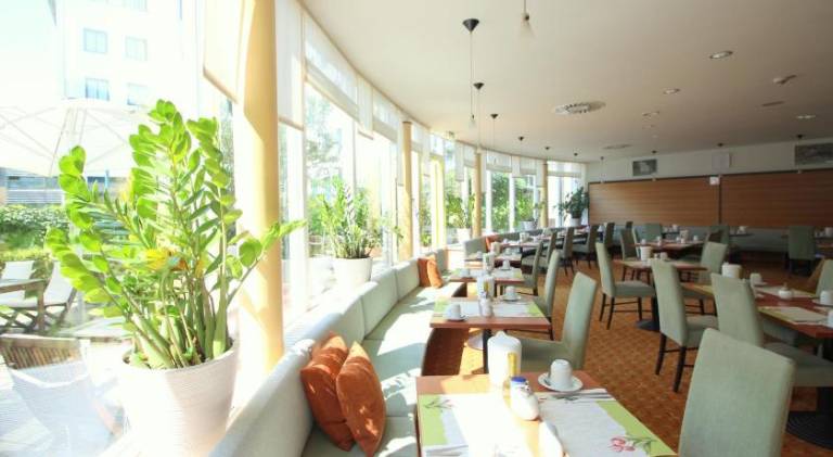 Hansa Apart-Hotel Regensburg — photo 2