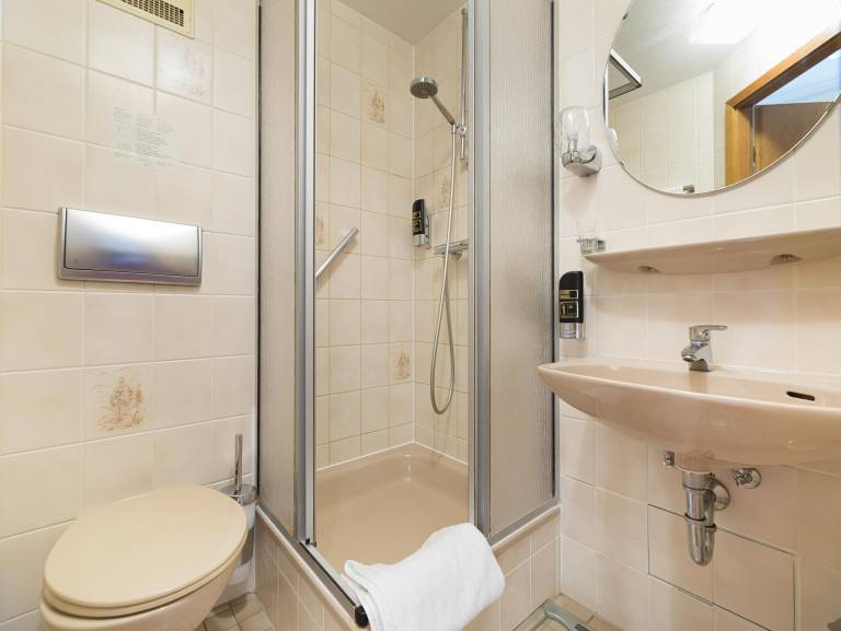 Family-friendly rental apartment with patio & sauna | Pets are welcome — photo 4