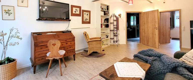 Rental apartment with garden, sauna & patio | Garden view — photo 5
