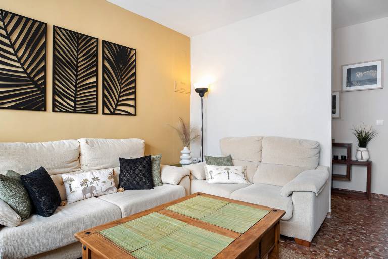 Apartment with fast internet | City view — photo 3