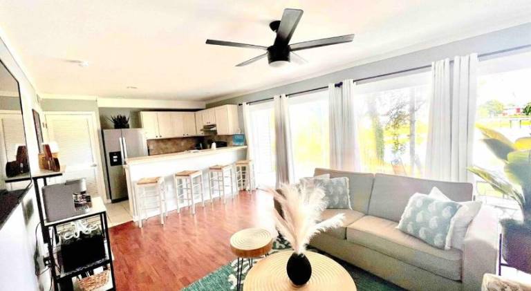 House with pool | Next to the beach | Pets are welcome — photo 4