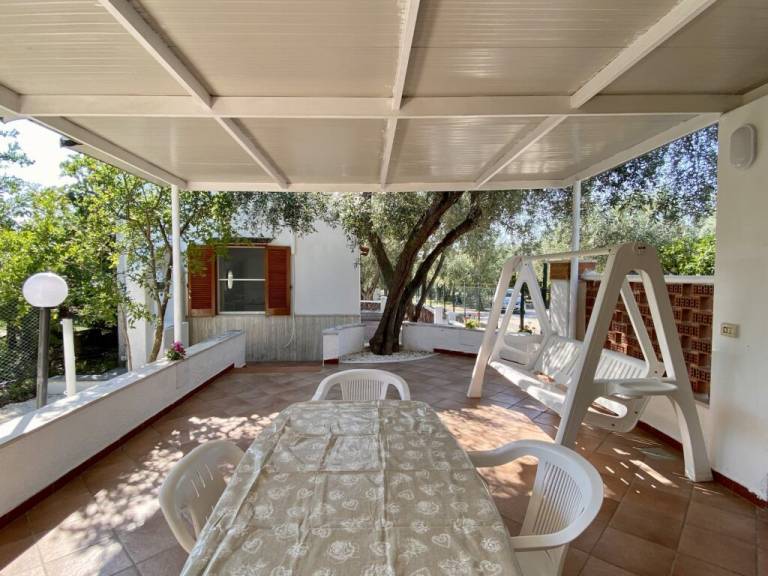 House with grill, garden & terrace | Garden view — photo 5