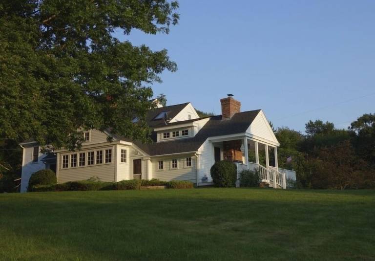 Farmhouse  Saunderstown