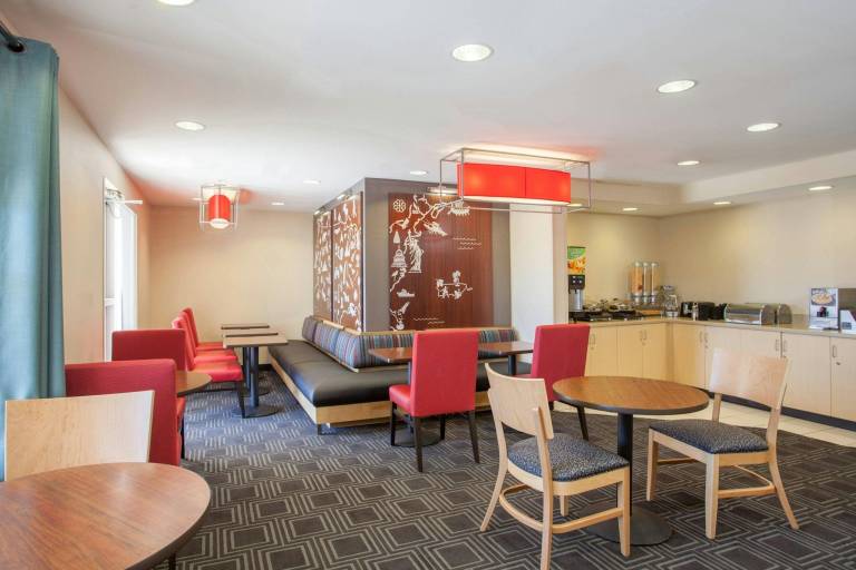 TownePlace Suites by Marriott Huntsville — photo 5