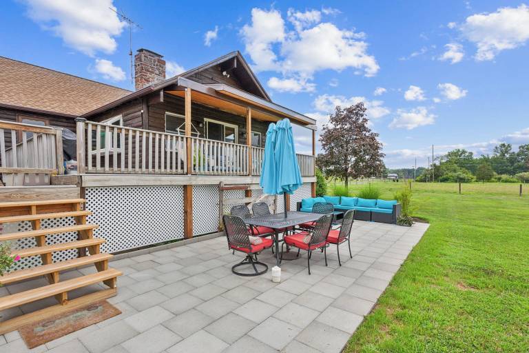 House Pipersville