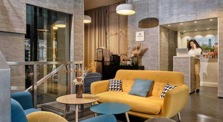 Hotel Atrium Suresnes — photo 3
