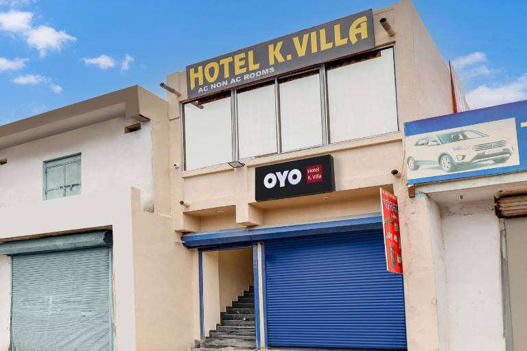 Hotel O K Villa