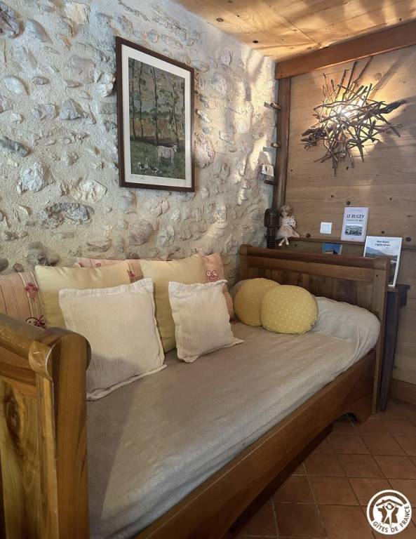 Family-oriented gite with grill, garden & terrace | Pets are welcome — photo 4