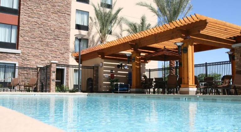 Hampton Inn & Suites Phoenix Chandler-Fashion Center — photo 2