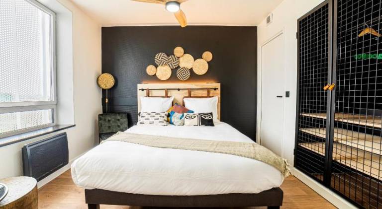 Charming serviced apartment with patio & garden | Pet-friendly in Toulouse