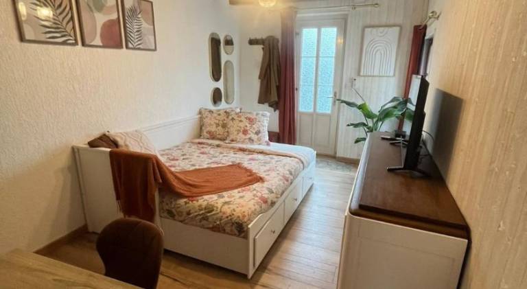 Vacation home with 1 room for 4 persons in Romorantin-Lanthenay