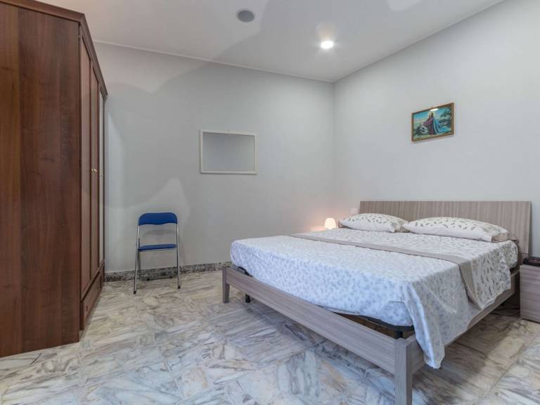 Casa Capri Leone