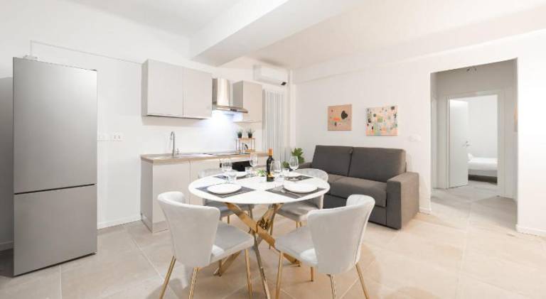 Nice apartment | Near Two Towers | Pets are welcome — photo 3