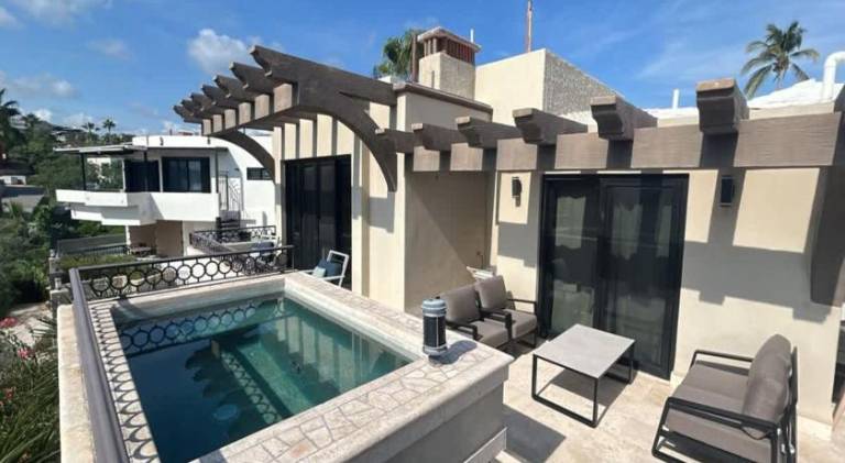 House with hot tub in Cabo San Lucas