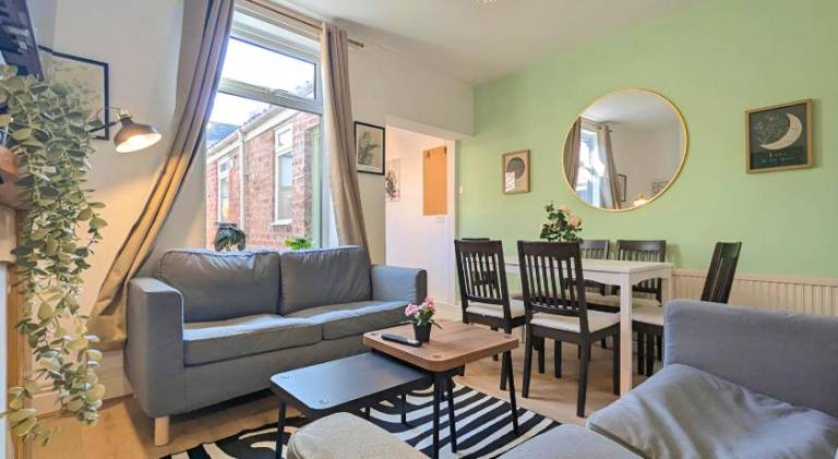Vacation home | Close to Shambles | Pets allowed in York