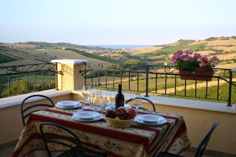 Agriturismo  Altidona