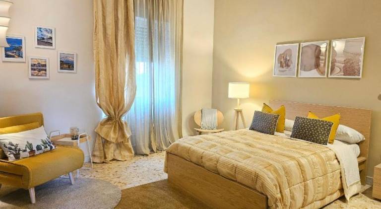 Apartment with 1 room for 5 persons in Casoria