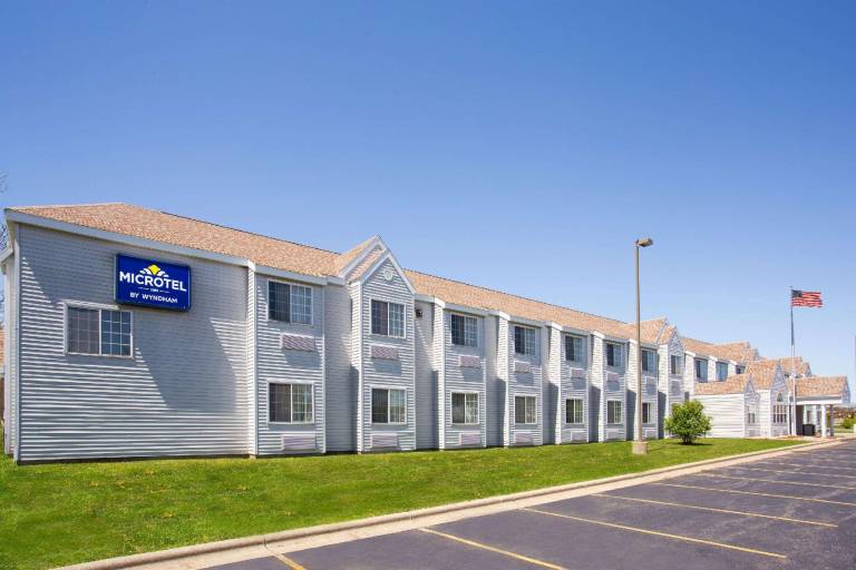 Microtel Inn & Suites by Wyndham Janesville in Janesville, WI