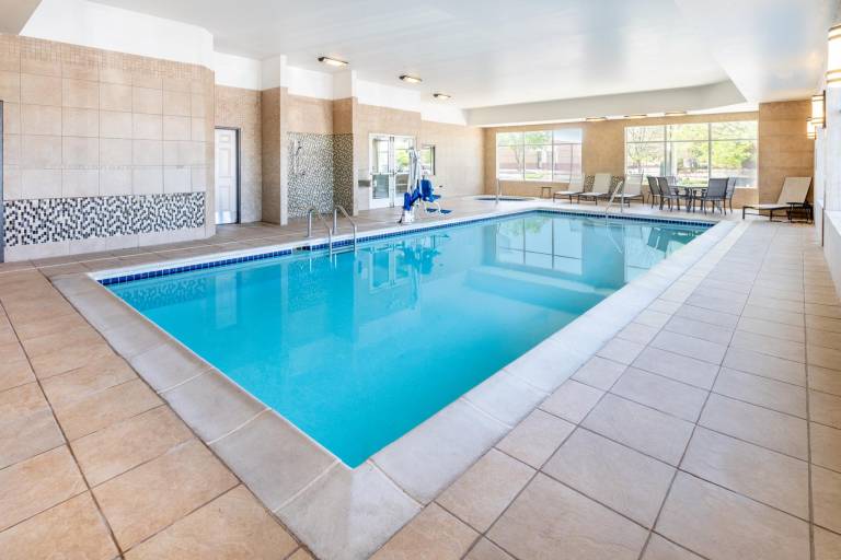 Holiday Inn Express & Suites Denver North - Thornton By IHG — photo 2