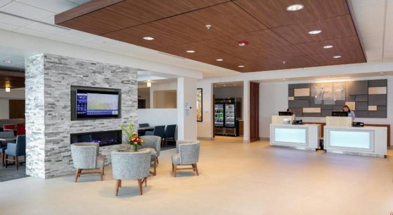 Holiday Inn Express Lethbridge Southeast By IHG — photo 4