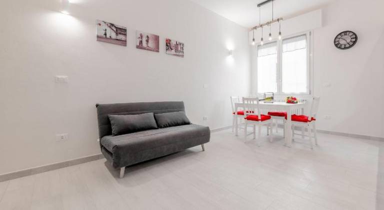 Rental apartment | Next to Two Towers — photo 4