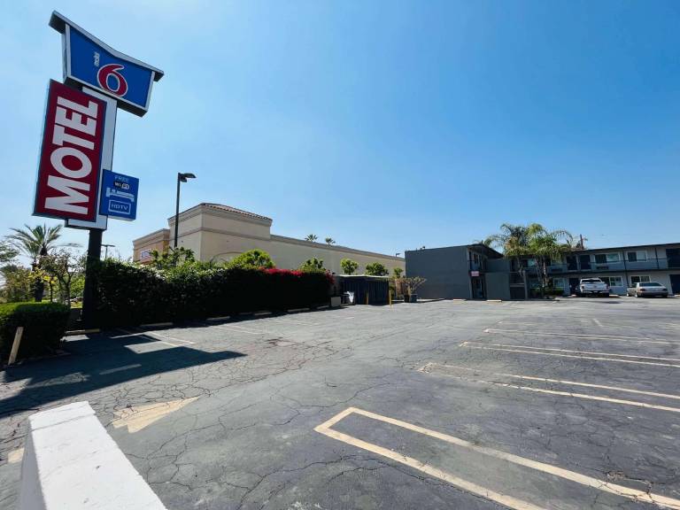 Motel 6 Pico Rivera, CA - Los Angeles — photo 5