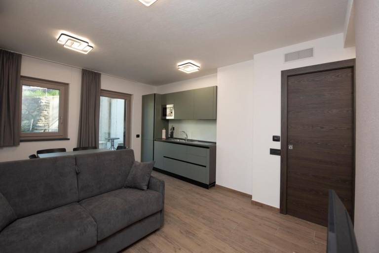 Holiday apartment with patio | Mountain view in Aosta