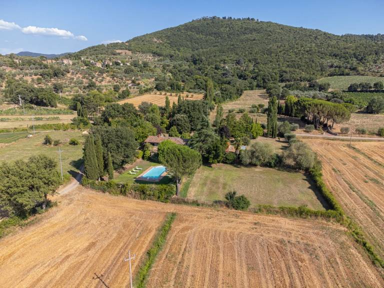Fully equipped villa with terrace, grill & yard | Panoramic view | Pet-friendly — photo 3