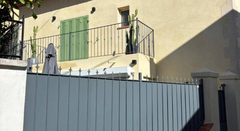 Villa with 2 rooms for 4 persons in Cannes