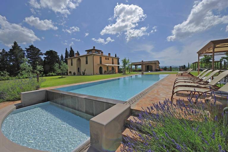 Villa with BBQ & private pool — photo 5