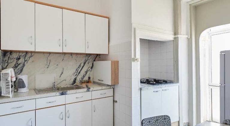 Rental apartment with patio | Next to São Jorge Castle — photo 4
