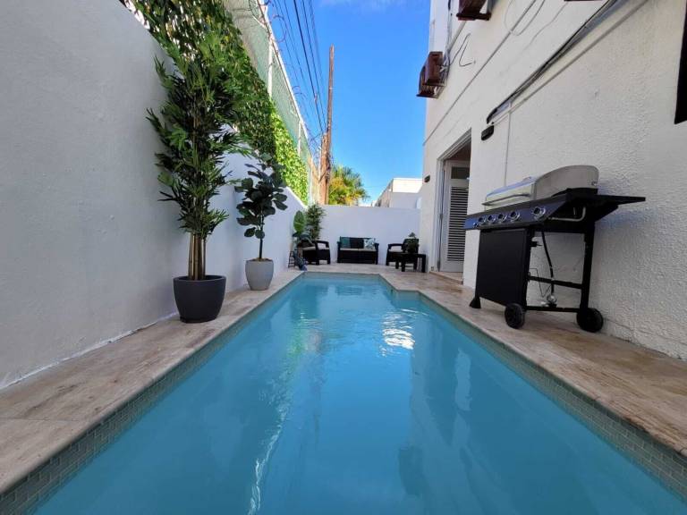 House Isla Verde