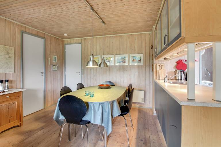 Vacation home with terrace — photo 5