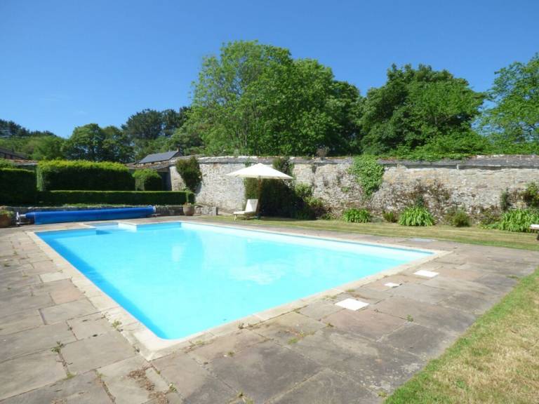 Cottage  Marazion