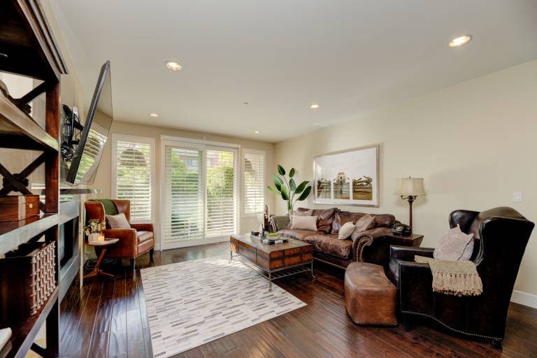Condo Beverly Hills