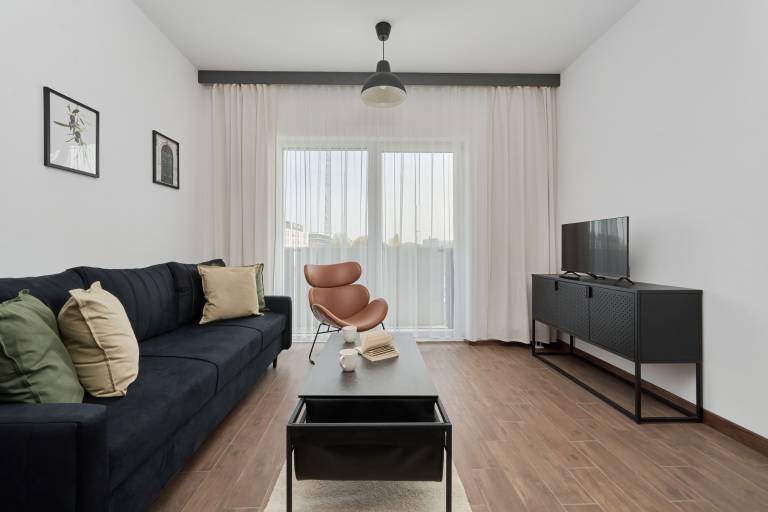 Family-friendly beautiful rental apartment with patio | Dogs allowed — photo 2