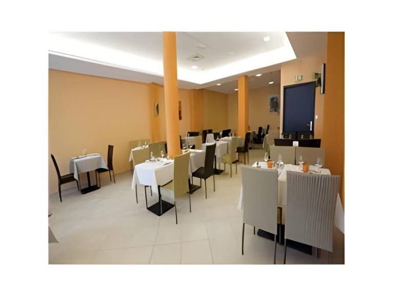 Logis Hotel Restaurant L'Europe — photo 5